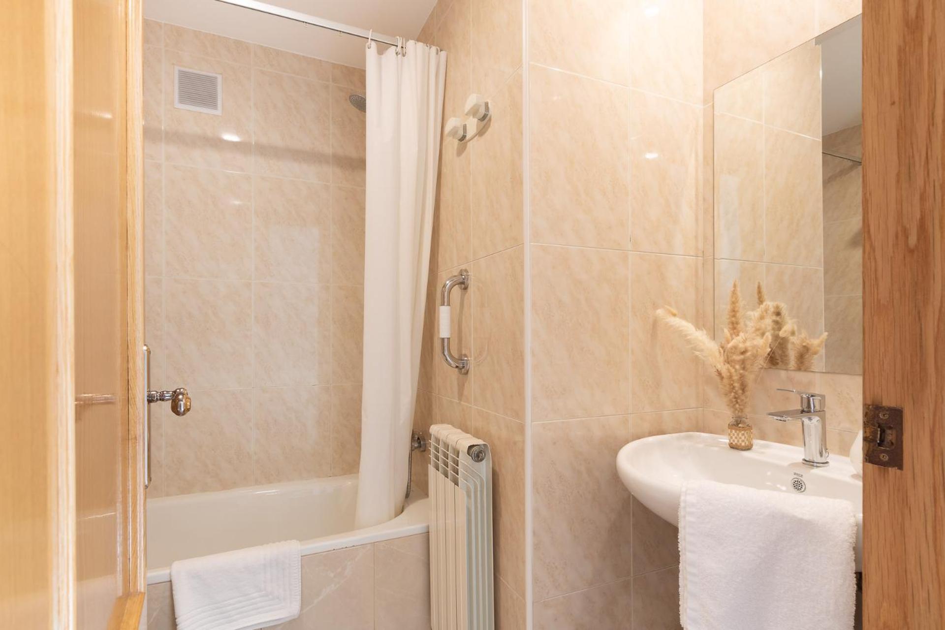 Hostal Lobrega Torrecilla en Cameros Exteriér fotografie