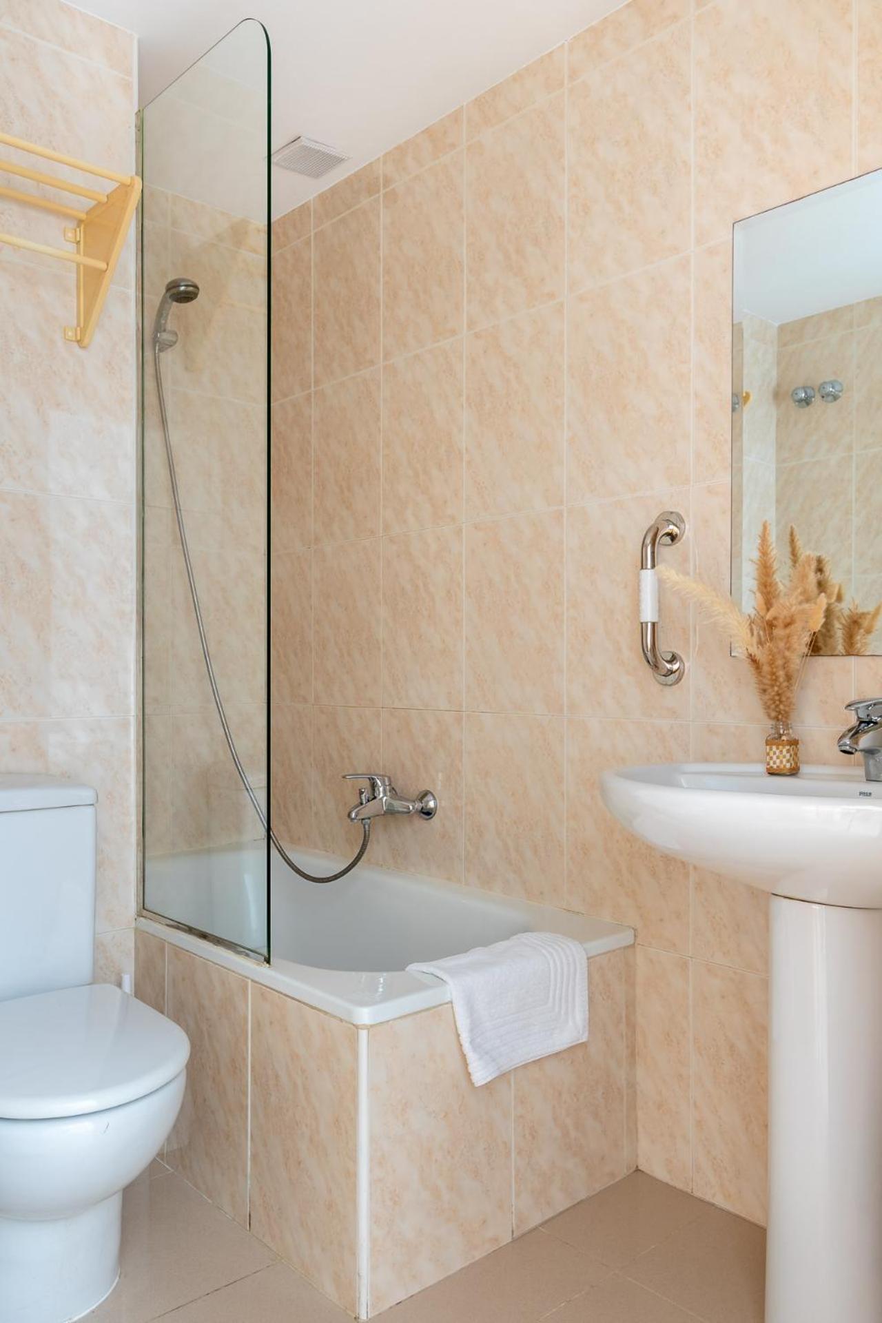 Hostal Lobrega Torrecilla en Cameros Exteriér fotografie